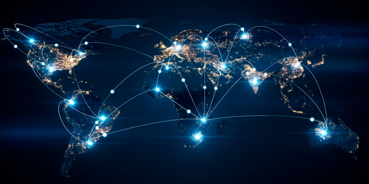 Optical Networking and Communications: Pioneering the Future of High-Speed Connectivity